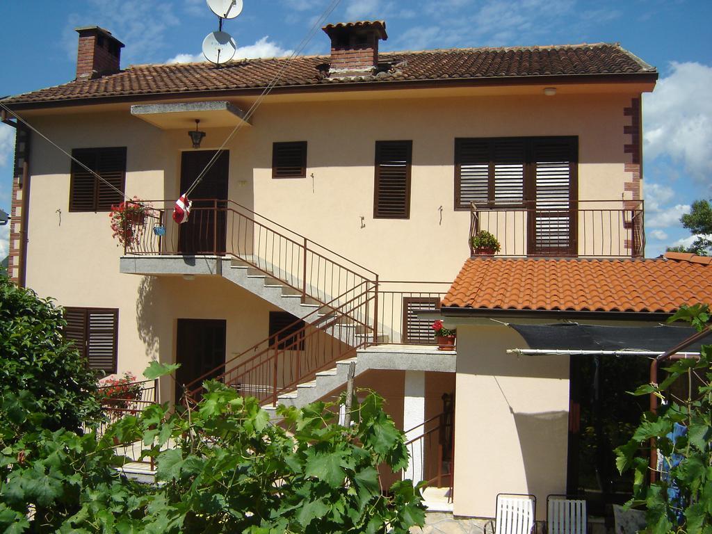 Apartments Grgorinic Πούλα Εξωτερικό φωτογραφία
