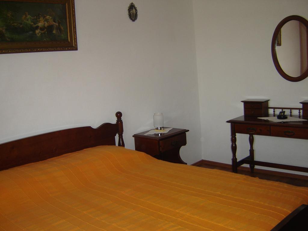 Apartments Grgorinic Πούλα Εξωτερικό φωτογραφία