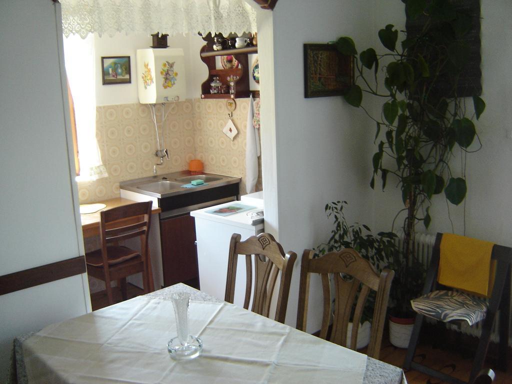 Apartments Grgorinic Πούλα Εξωτερικό φωτογραφία